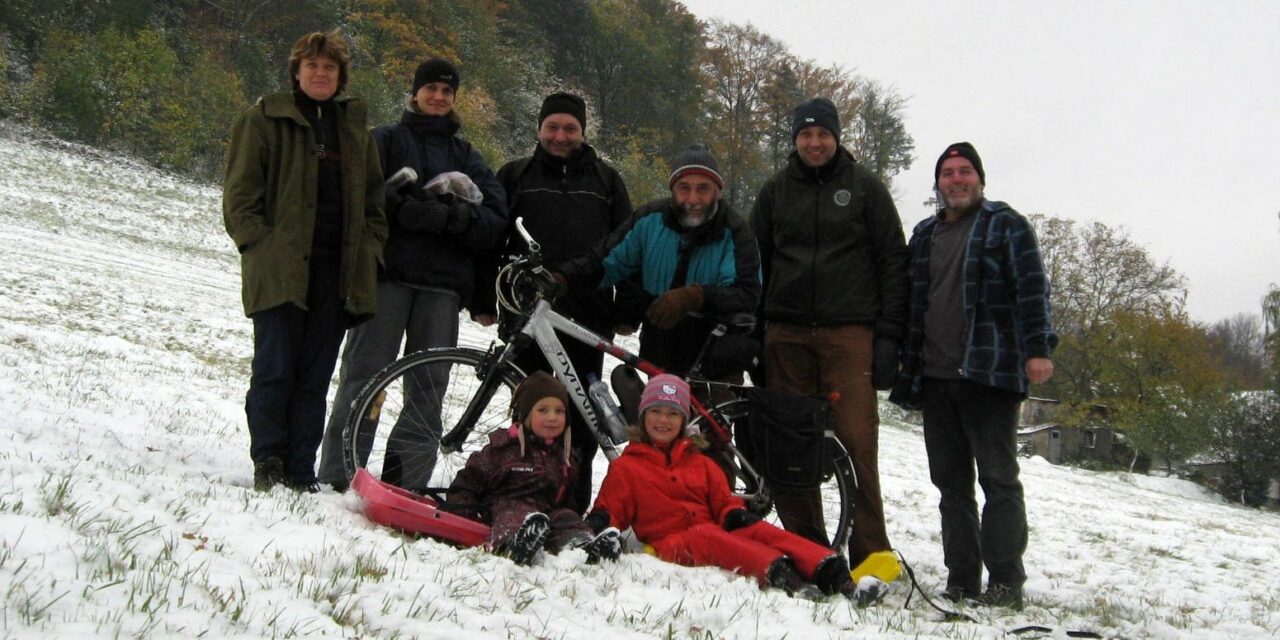 2012 – Podzimní brigáda na lyžřském vleku – natahování lana